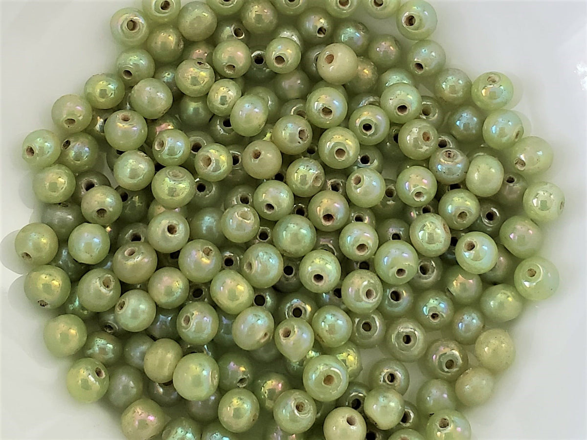 Thebeadchest Green Matte Glass Seed Beads (4mm) - 24 inch Strand of Quality Glass Beads, Adult Unisex, Size: 4 mm