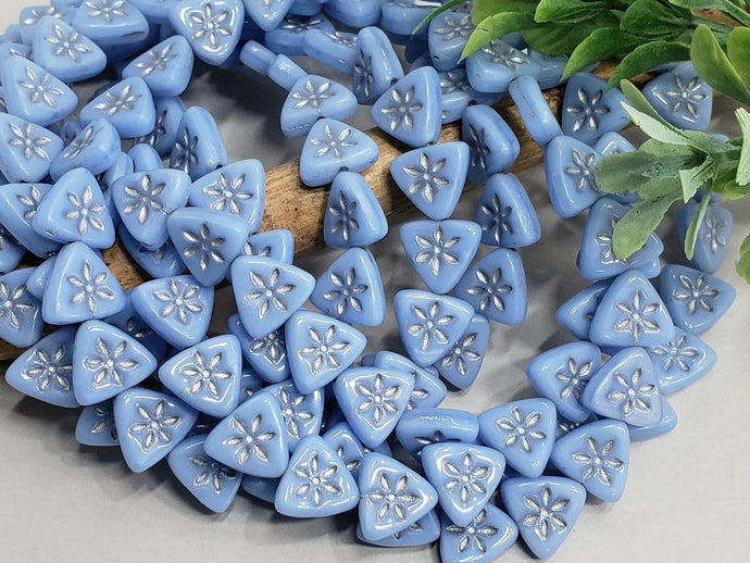 Periwinkle Blue Silver Daisy Flower Wash - Triangle Czech Beads - 10mm - 12pcs