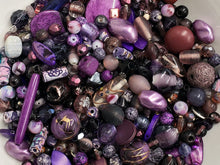 Load image into Gallery viewer, Purple &amp; Grapes - Bead Soup Mix - 100gr
